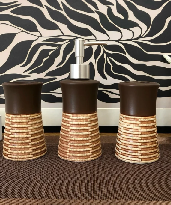 Strap Design Bathroom Set (Brown)